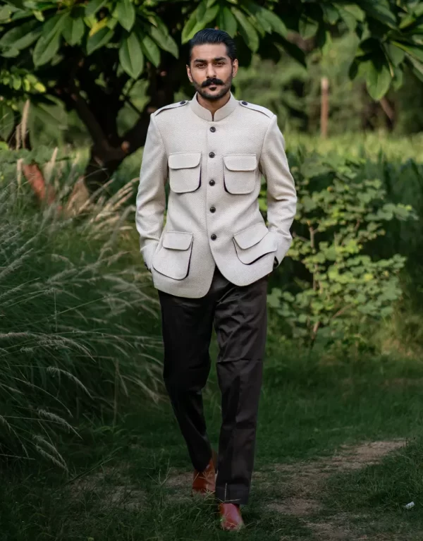 Bellows Beige Hunter's Coat