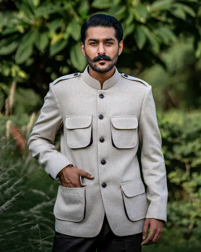 Bellows Beige Hunter's Coat - Image 2